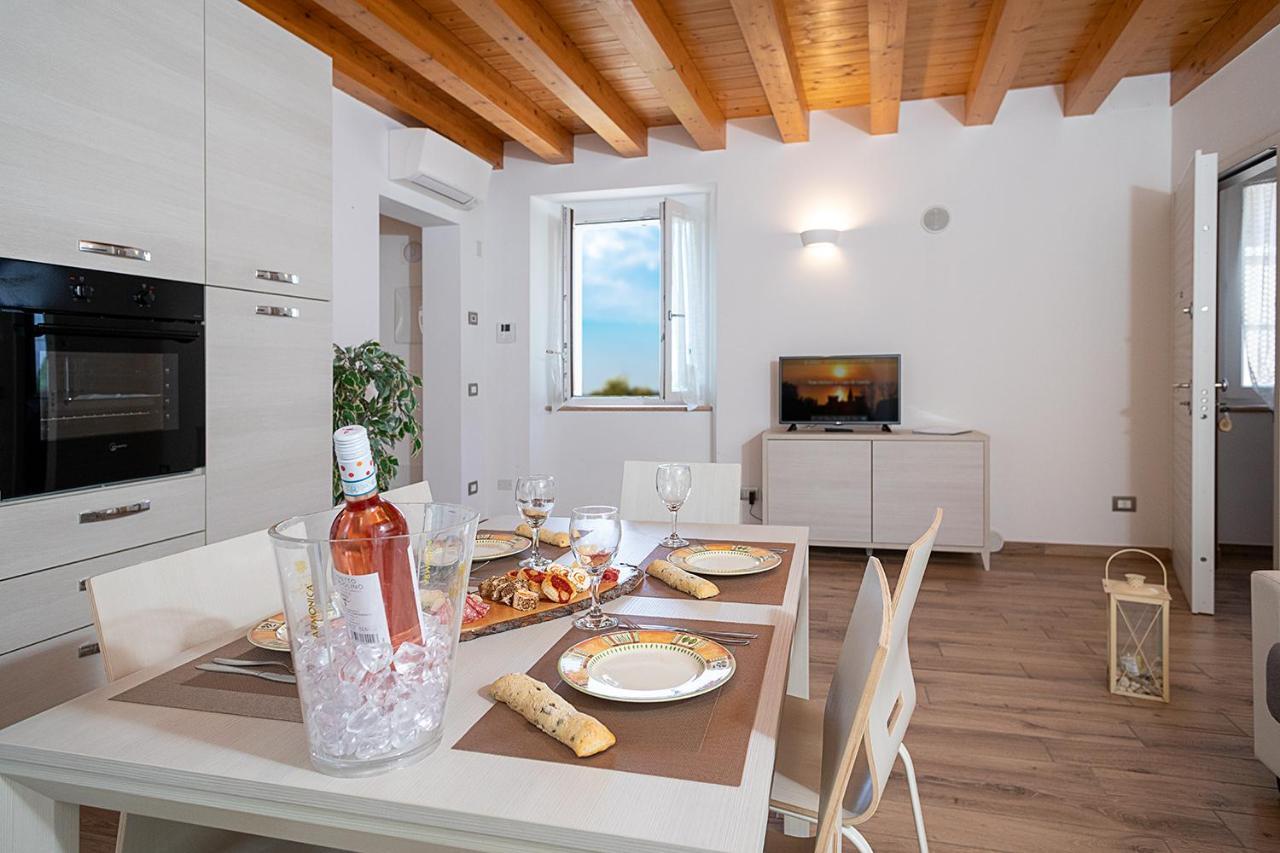 Casa Rossa - Regarda Travel Villa Bardolino Exterior photo